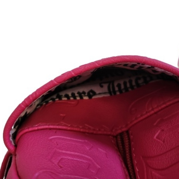 🆕️⬇️🎉HOST PICK 🎉 Juicy Couture Deboss Sorbet Cool Collar Full Size Backpack - Picture 10 of 16